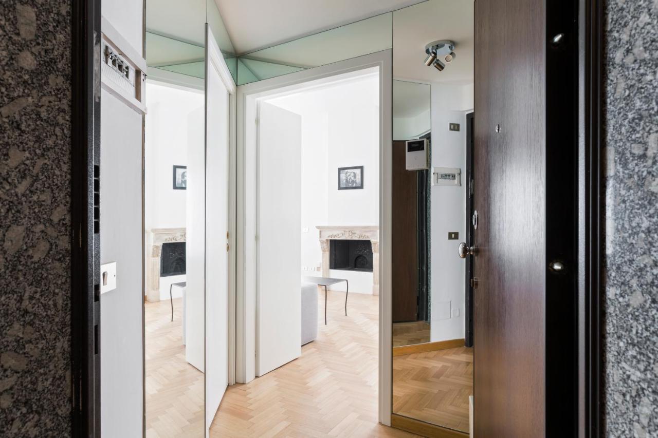 Living Brera, A Unique Experience - Vicolo Fiori Apartment Милано Екстериор снимка