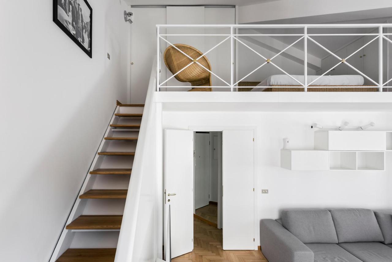 Living Brera, A Unique Experience - Vicolo Fiori Apartment Милано Екстериор снимка