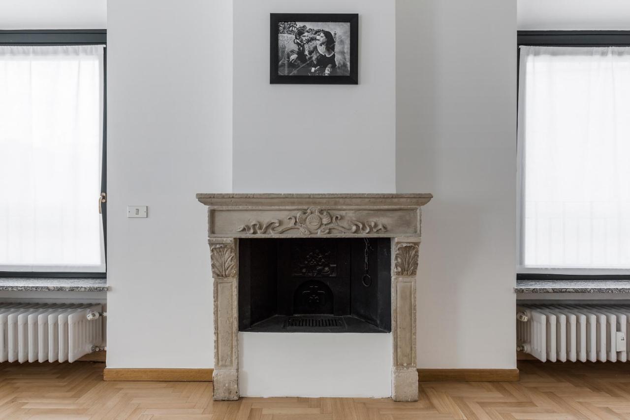 Living Brera, A Unique Experience - Vicolo Fiori Apartment Милано Екстериор снимка